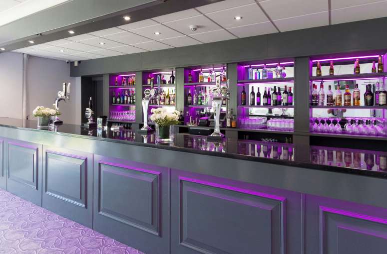 Barnstaple Hotel Ashford Suite Bar